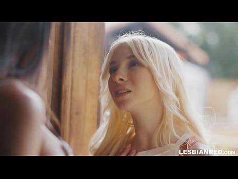❤️ Gadis datang ka imah sababaraha bulan engké na ends up dahar pussy stepmom nya Sex di urang ﹏